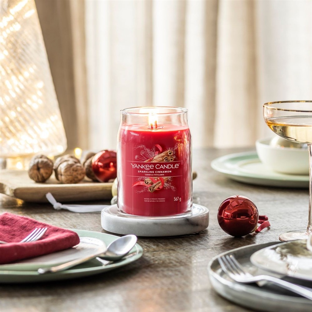 YANKEE CANDLE SPARKLING CINNAMON 567G - obrazek 5