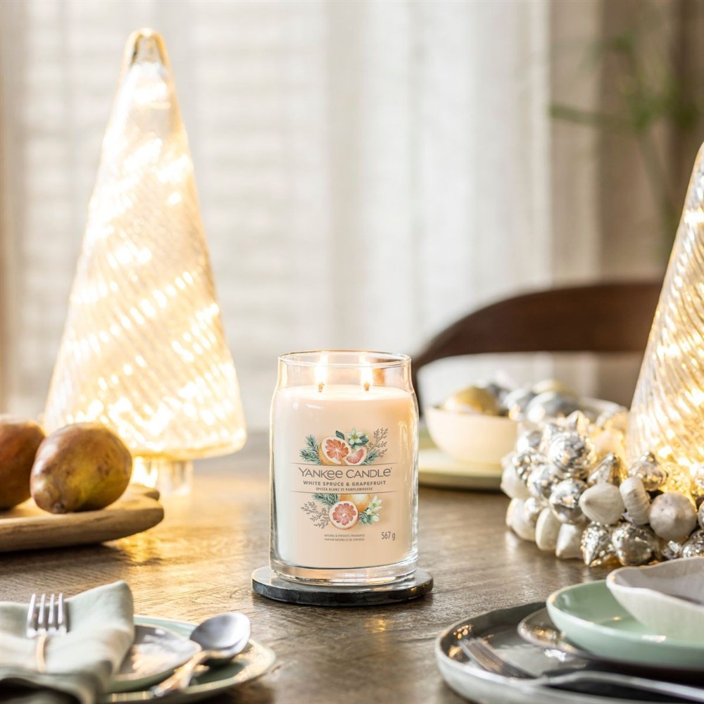 YANKEE CANDLE WHITE SPRUCE & GRAPEFRUIT 567G - obrazek 6